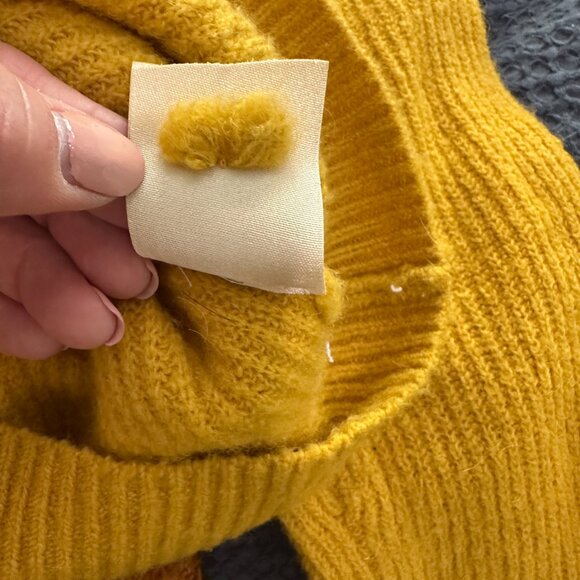 ANTHROPOLOGIE Moth RIbbed Sweater with Cutout Shoulders Size Small Yellow - Picture 9 of 9